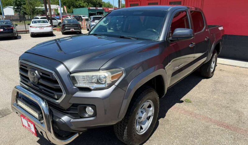 TOYOTA TACOMA 2018