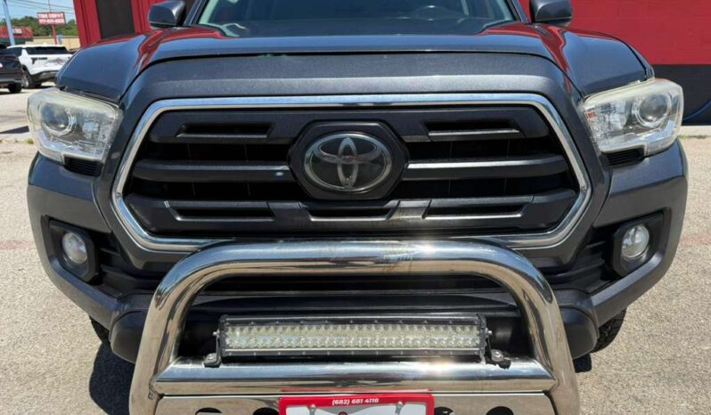 TOYOTA TACOMA 2018