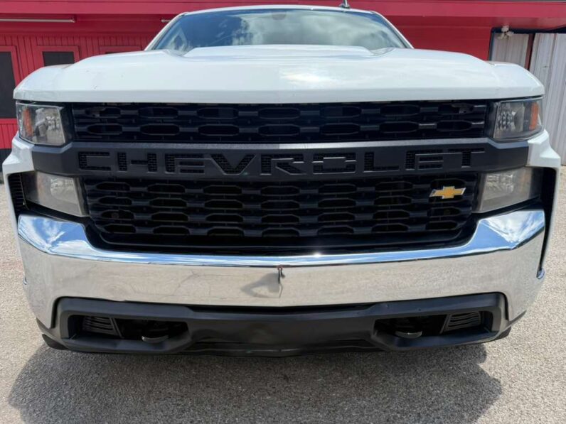 
								CHEVROLET SILVERADO 2021 full									