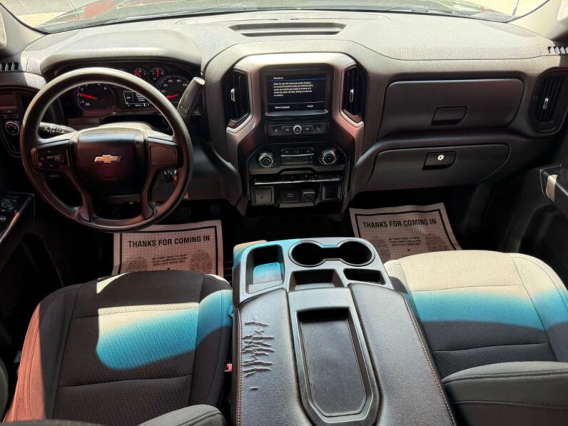 
								CHEVROLET SILVERADO 2019 full									