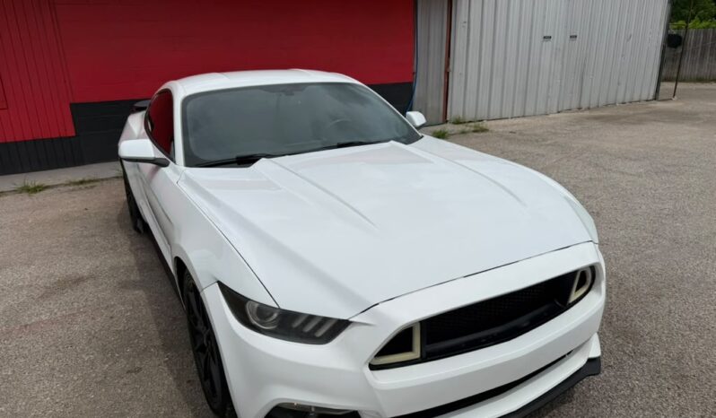 FORD MUSTANG 2015