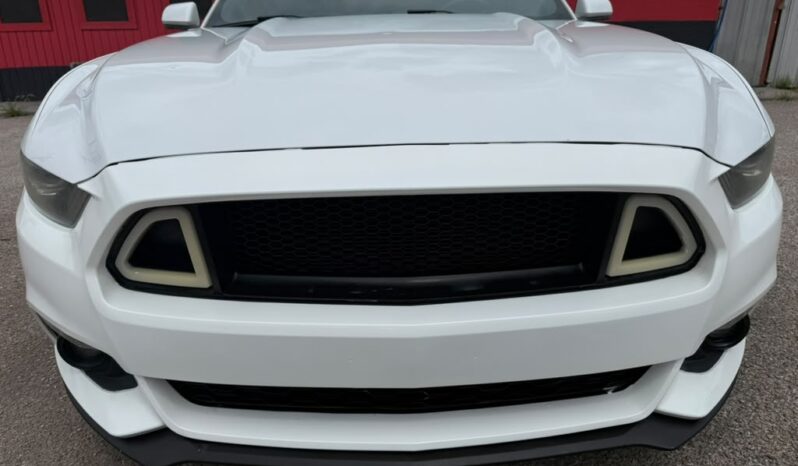 FORD MUSTANG 2015