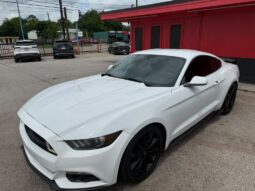 FORD MUSTANG 2015