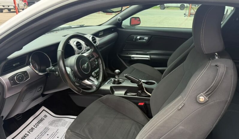 FORD MUSTANG 2015