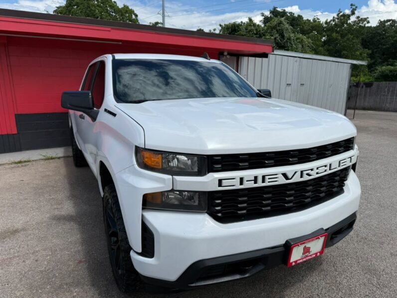 
								CHEVROLET SILVERADO 2020 full									