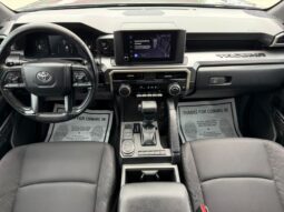 TOYOTA TACOMA 2024