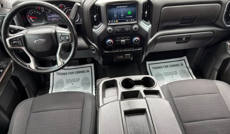 CHEVROLET SILVERADO 2022