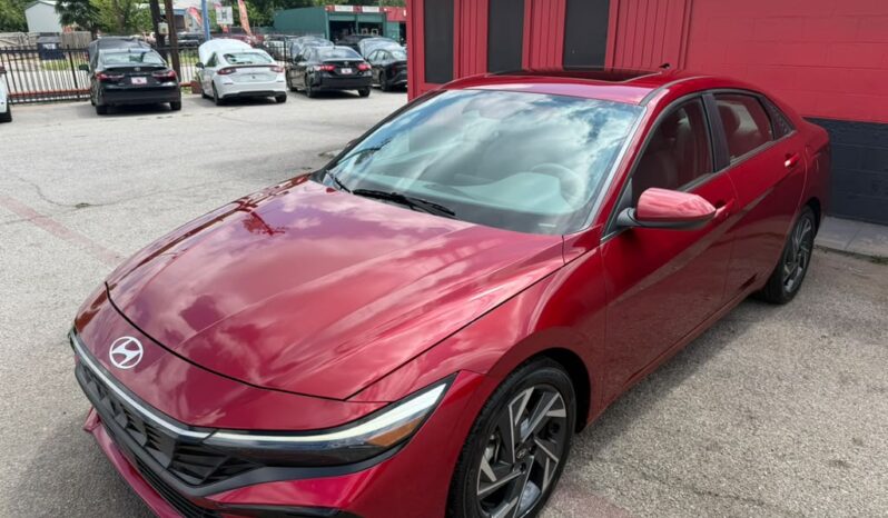 HYUNDAI ELANTRA 2024