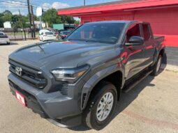 TOYOTA TACOMA 2024