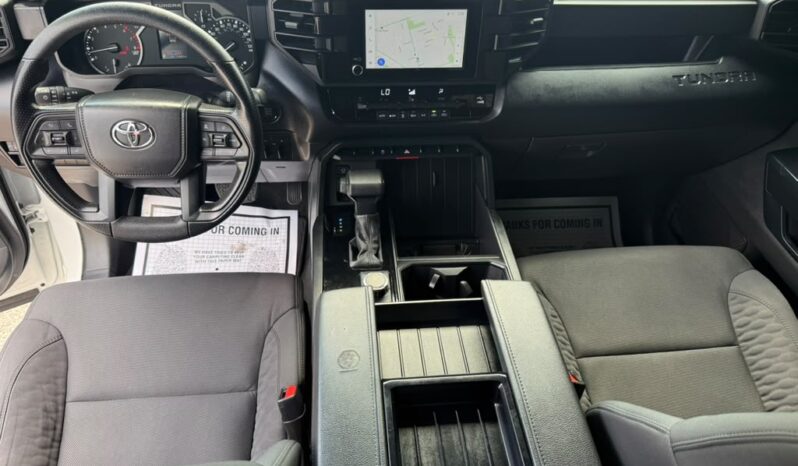 TOYOTA TUNDRA 2025