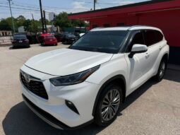TOYOTA HIGHLANDER 2021
