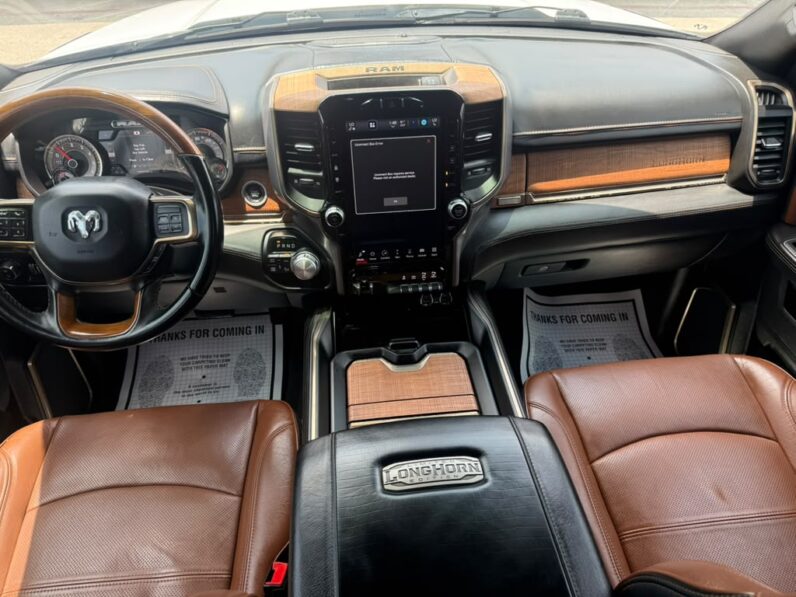 
								DODGE RAM 2500 2022 full									