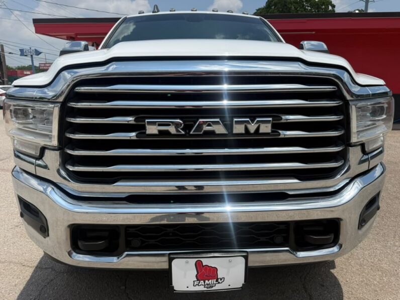 
								DODGE RAM 2500 2022 full									