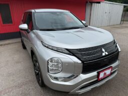 MITSUBISHI OUTLANDER 2024