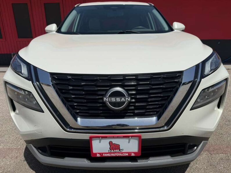 
								NISSAN ROGUE 2023 full									