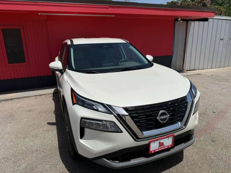 
								NISSAN ROGUE 2023 full									