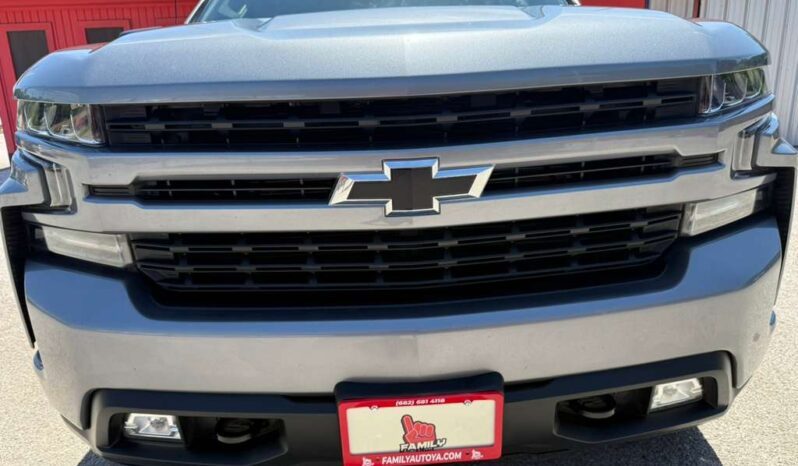 
								CHEVROLET SILVERADO 2022 full									