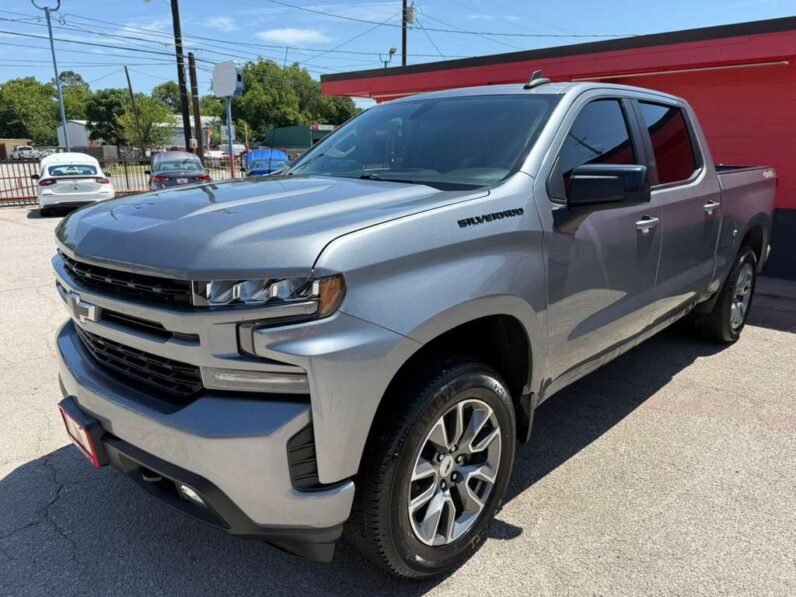 
								CHEVROLET SILVERADO 2022 full									