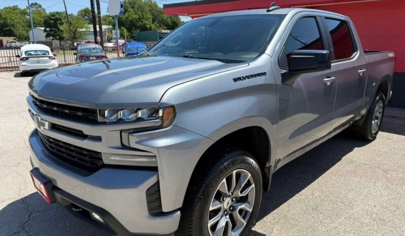 
								CHEVROLET SILVERADO 2022 full									