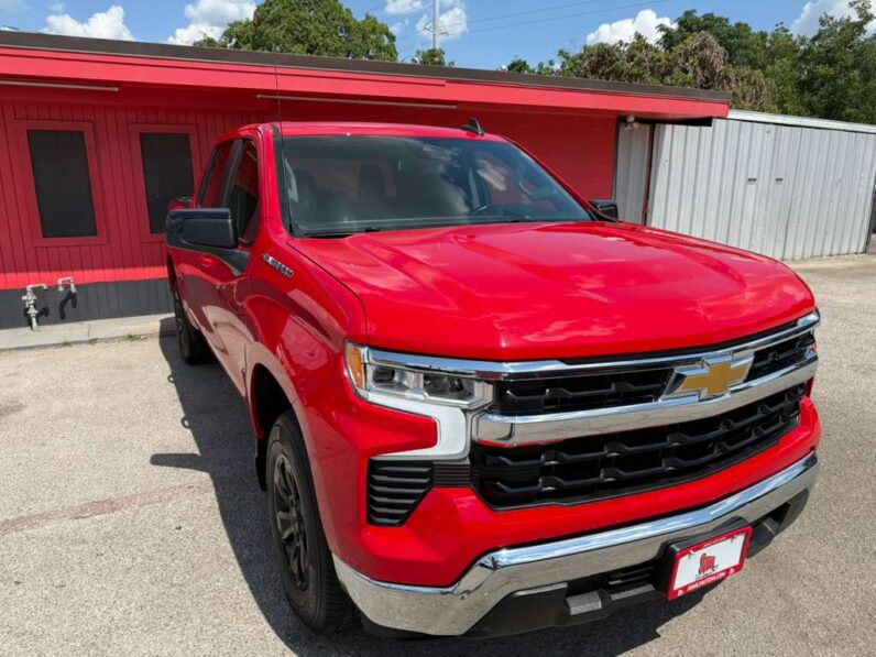 
								CHEVROLET SILVERADO 2025 full									