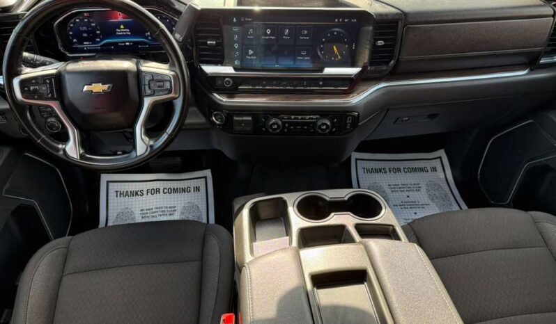 CHEVROLET SILVERADO 2025