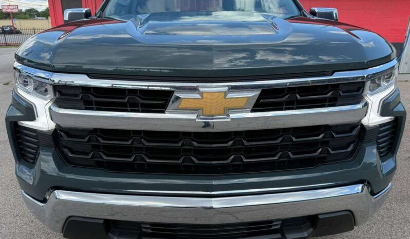 CHEVROLET SILVERADO 2025