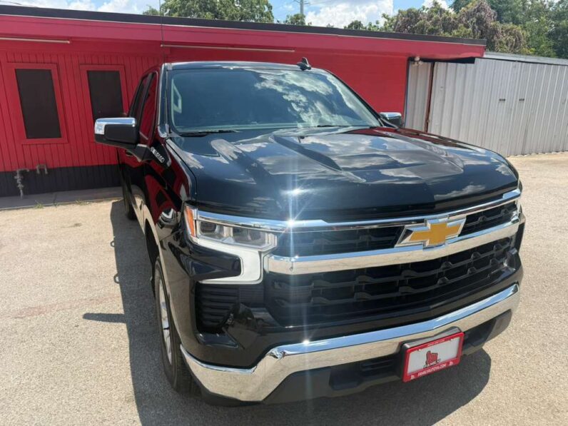 
								CHEVROLET SILVERADO 2025 full									