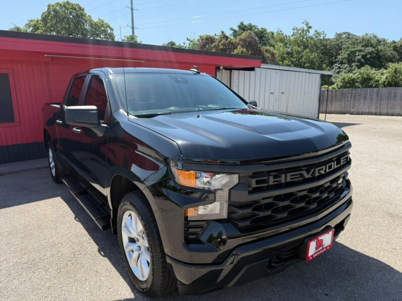 
								CHEVROLET SILVERADO 2024 full									