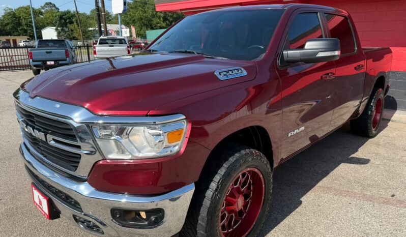 DODGE RAM 1500 2021