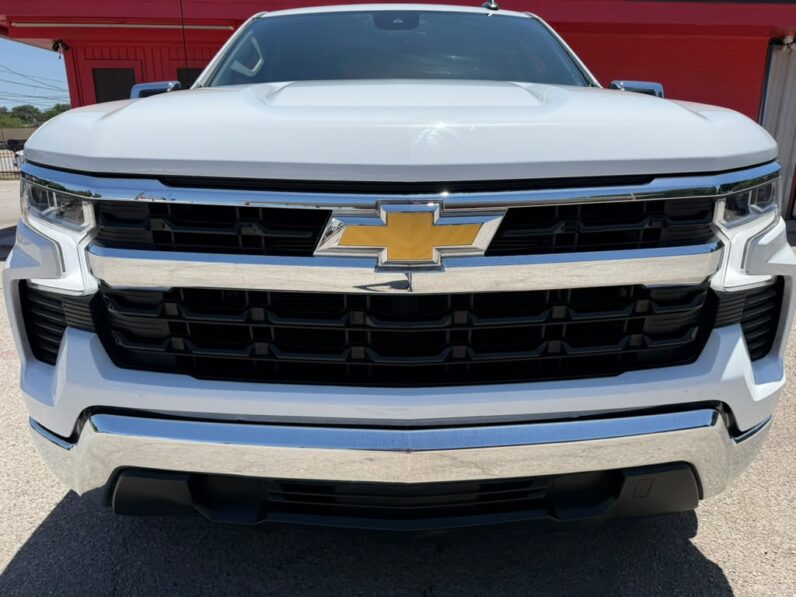 
								CHEVROLET SILVERADO 2025 full									