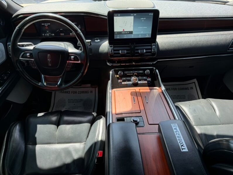 
								LINCOLN NAVIGATOR 2020 full									