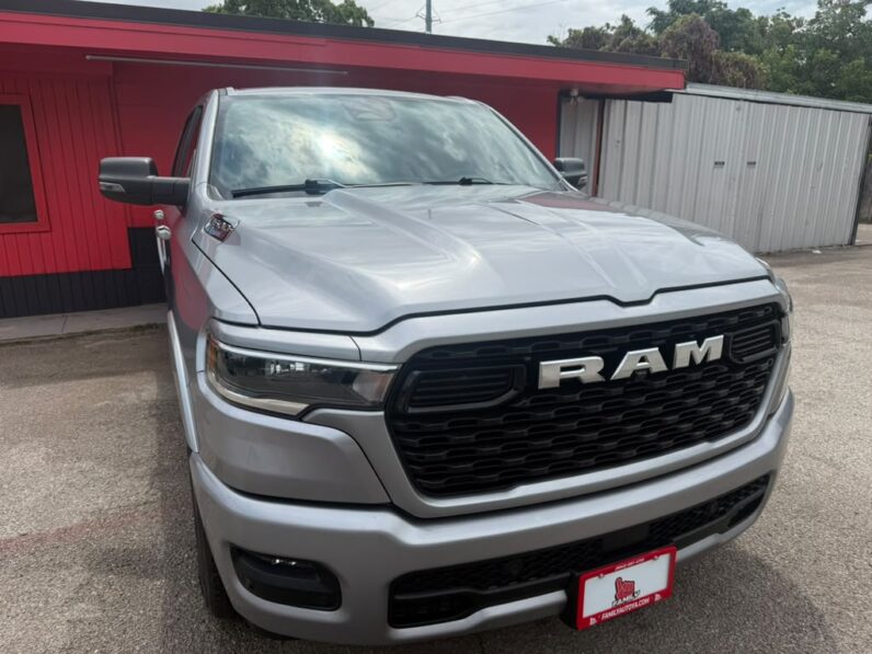 
								DODGE RAM 1500 2025 full									