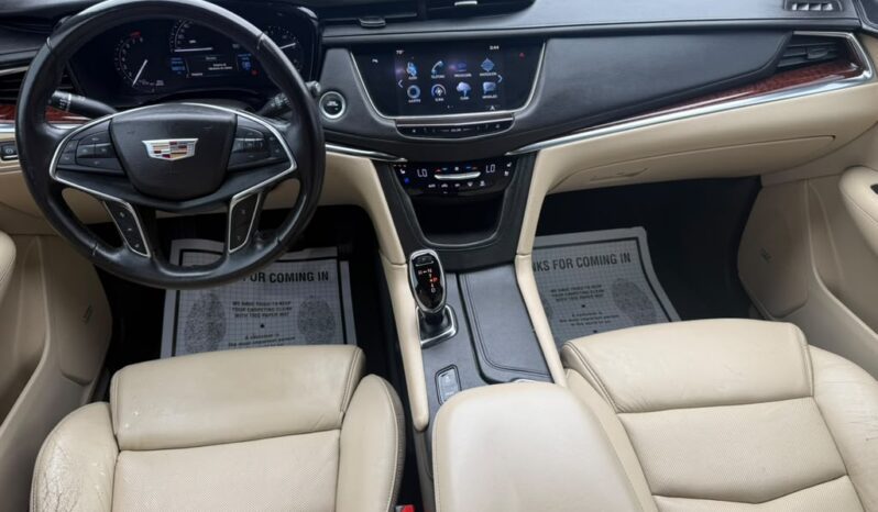CADILLAC XT5 2017