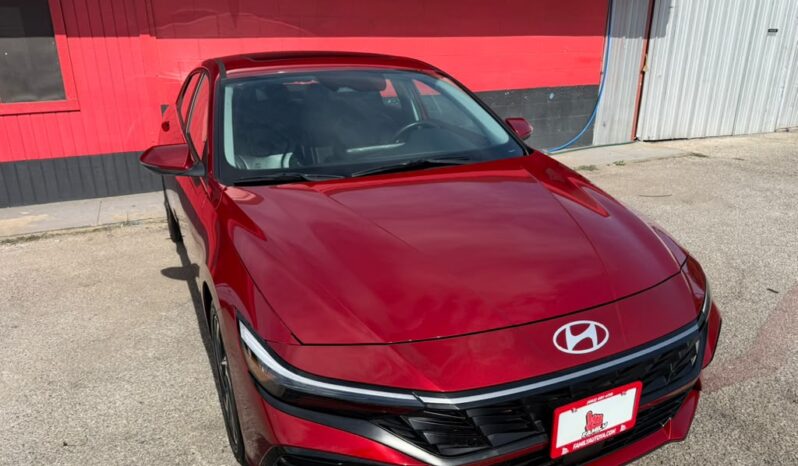 HYUNDAI ELANTRA 2025