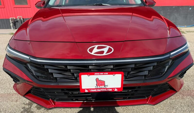 HYUNDAI ELANTRA 2025