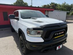 DODGE RAM 1500 2021