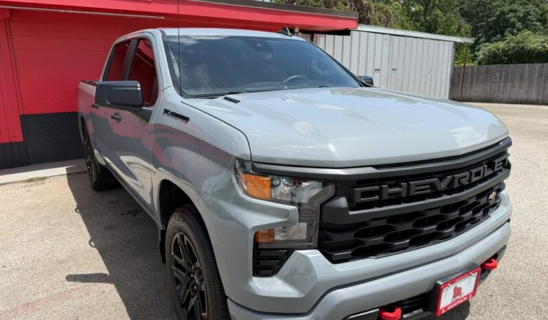 CHEVROLET SILVERADO 2025