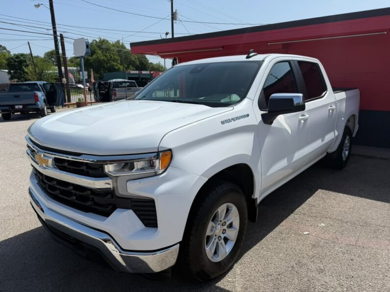
								CHEVROLET SILVERADO 2025 full									