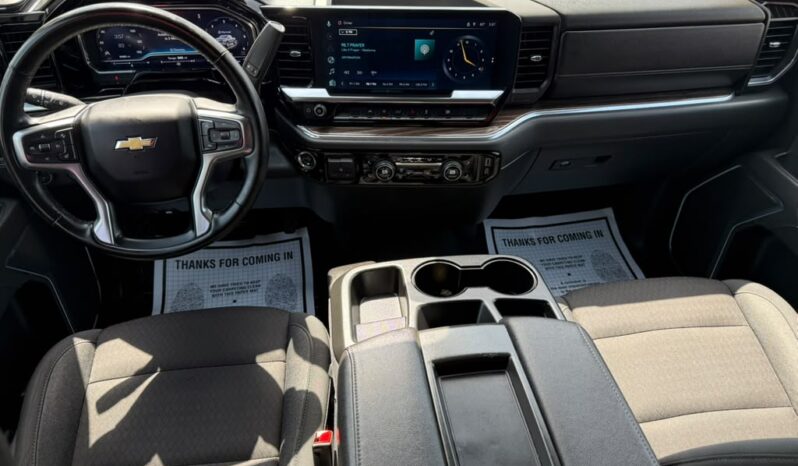 CHEVROLET SILVERADO 2025