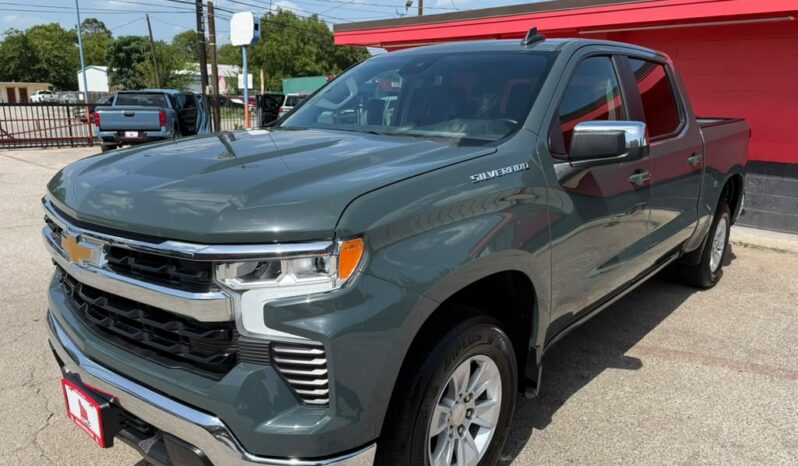 CHEVROLET SILVERADO 2025