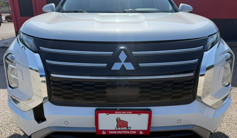 MITSUBISHI OUTLANDER 2025