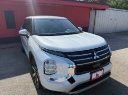 MITSUBISHI OUTLANDER 2025