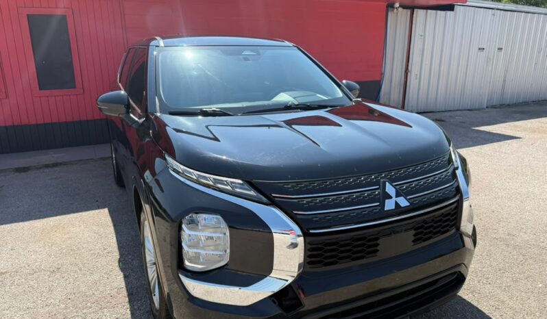 MITSUBISHI OUTLANDER 2024
