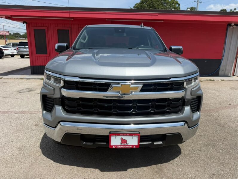 
								CHEVROLET SILVERADO 2025 full									