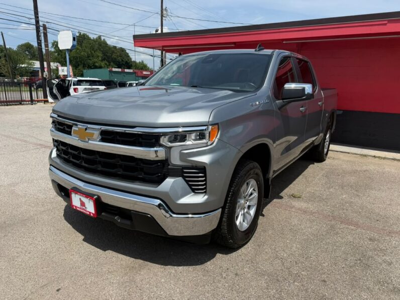 
								CHEVROLET SILVERADO 2025 full									