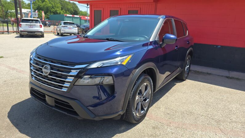 
								NISSAN ROGUE 2025 full									