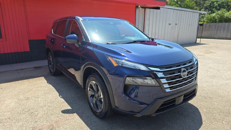 
								NISSAN ROGUE 2025 full									