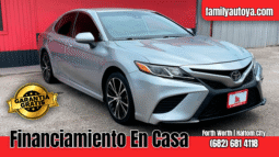 TOYOTA CAMRY 2020
