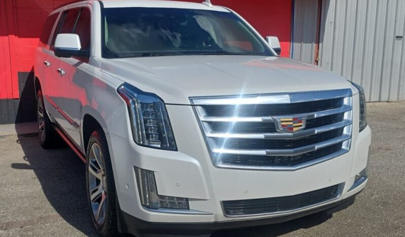 CADILLAC ESCALADE 2017