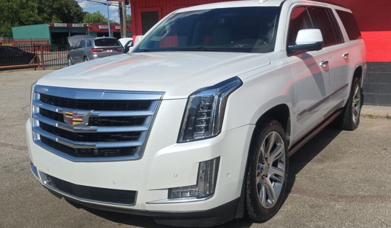 CADILLAC ESCALADE 2017
